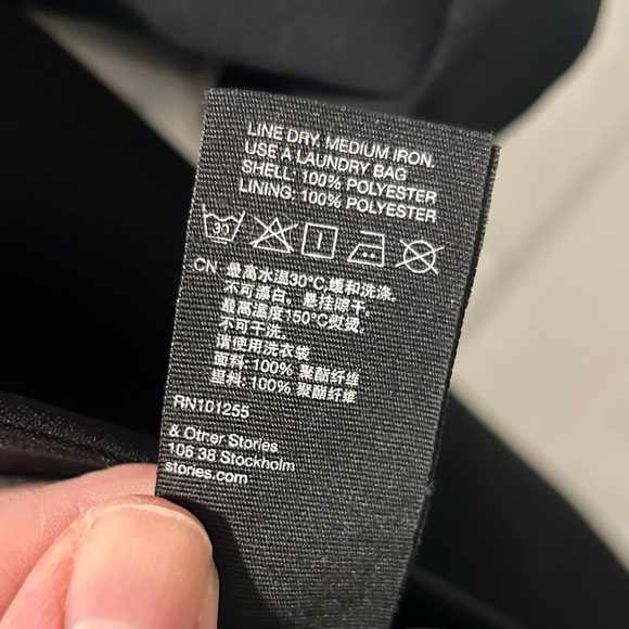 &Other Stories Black Trench Coat with Zipper Detail. Size 8 - Picture 3 of 4